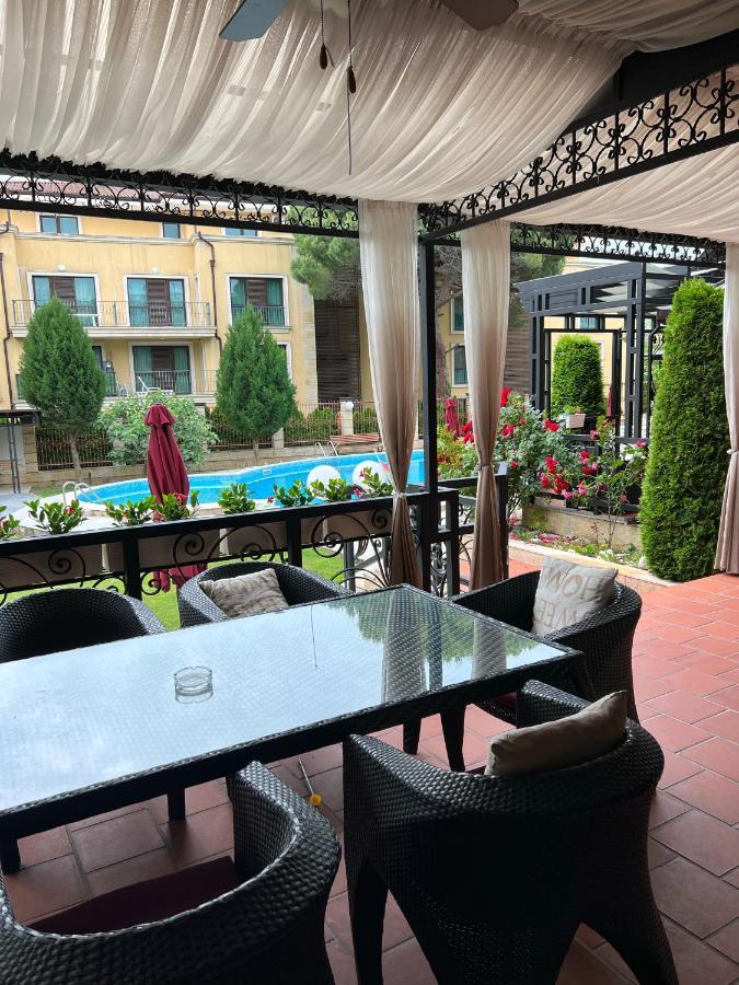Family Hotel Paradise St Constantin et Helena Extérieur photo