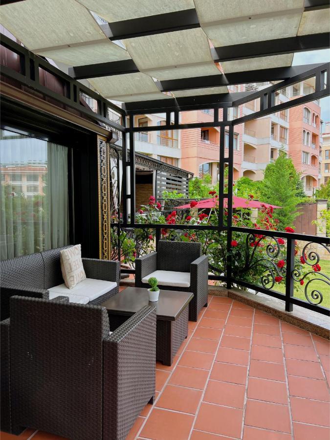 Family Hotel Paradise St Constantin et Helena Extérieur photo