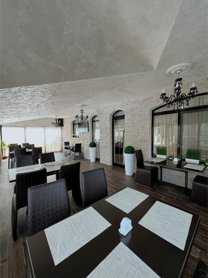 Family Hotel Paradise St Constantin et Helena Extérieur photo