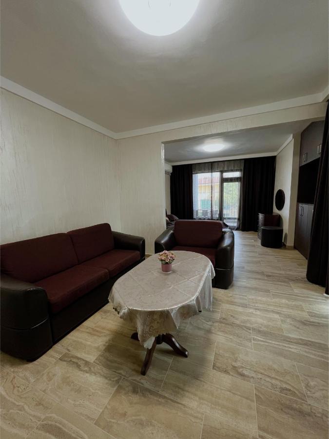 Family Hotel Paradise St Constantin et Helena Extérieur photo